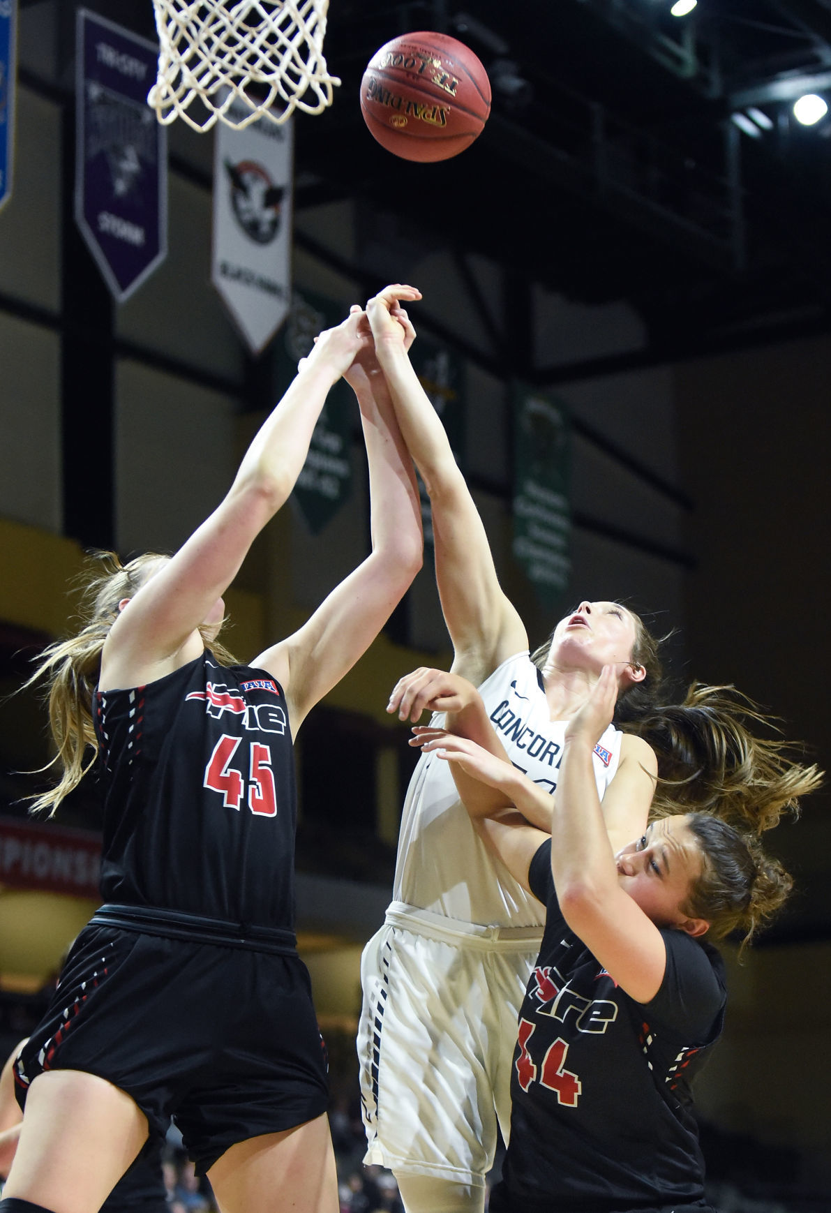 Basketball NAIA Concordia vs. Southeastern